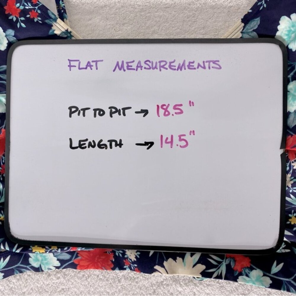 5/$25 Old Navy Navy Blue Red Floral Print Wrap Bikini Top Swim Top 2XL - Picture 5 of 11